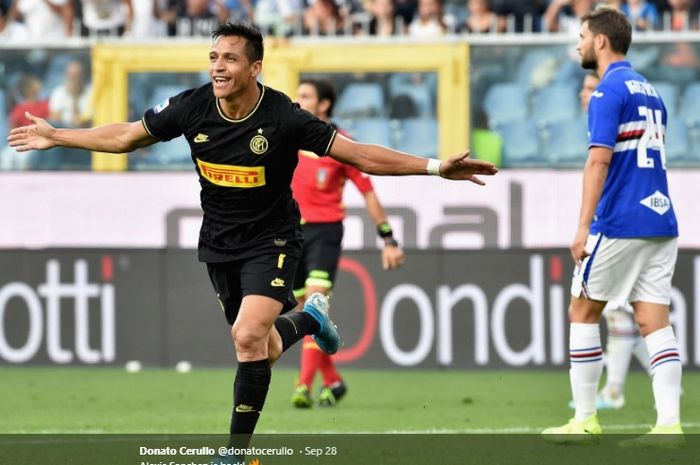 Alexis Sanchez merayakan gol debut yang dicetak ke gawang Sampdoria dalam laga yang dimenangkan Inter Milan 3-1 pada akhir pekan lalu di Stadion Luigi Feraris.