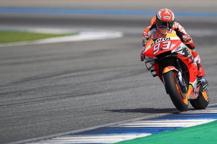 Pembalap Repsol Honda, Marc Marquez saat turun pada hari kedua MotoGP Thailand 2019, Sabtu (5/10/2019)