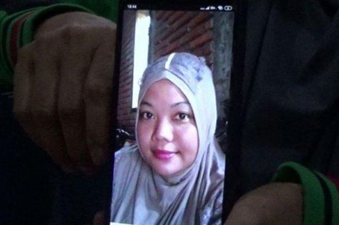 Hasil gambar untuk Mayat Perempuan Terbungkus Karung
