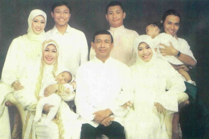 Wiranto dan keluarga