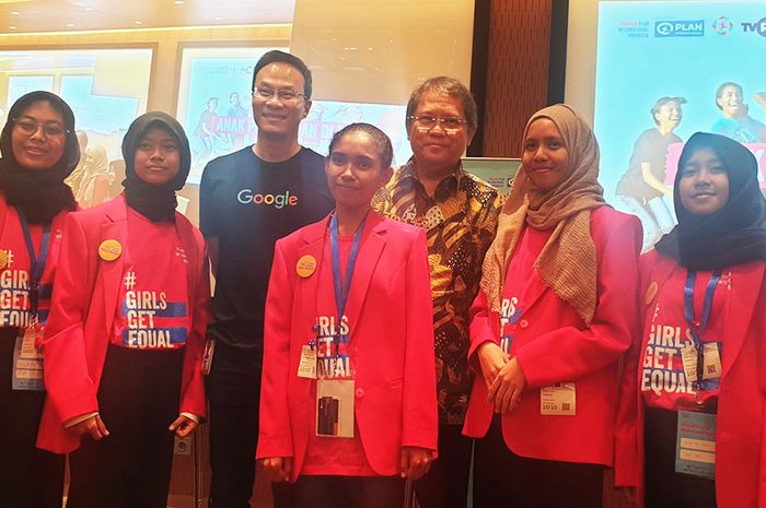 Sambut Hari Anak Perempuan Internasional, 8 Anak Perempuan Belajar