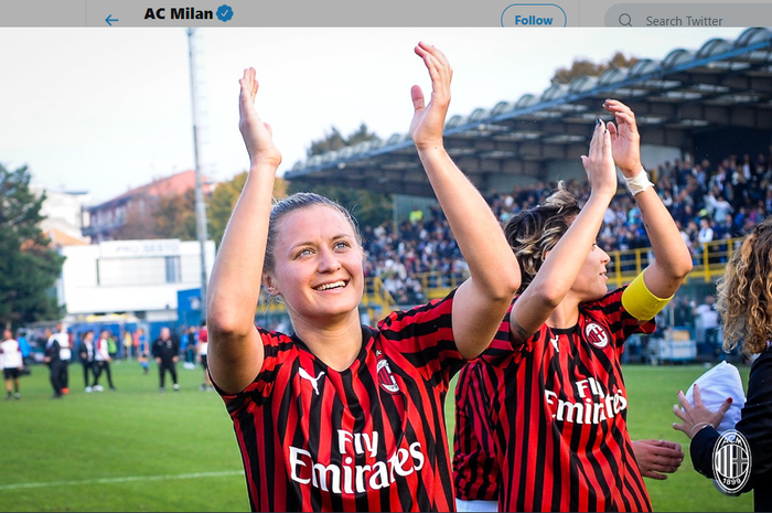 Tim perempuan AC Milan merayakan kemenangan 3-1 atas Inter Milan di Serie A perempuan, Minggu (13/10/2019).