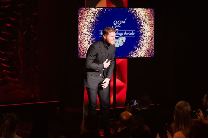 Petarung asal Spanyol, Canelo ALvarez, saat menghadiri Hispanic Heritage Awards pada awal Oktober 2019.