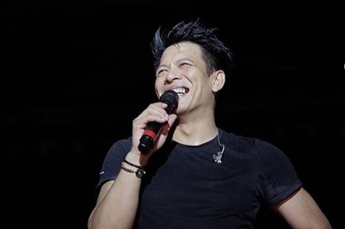 Lirik Lagu NOAH 'Wanitaku', Dibuat oleh Ariel untuk ...