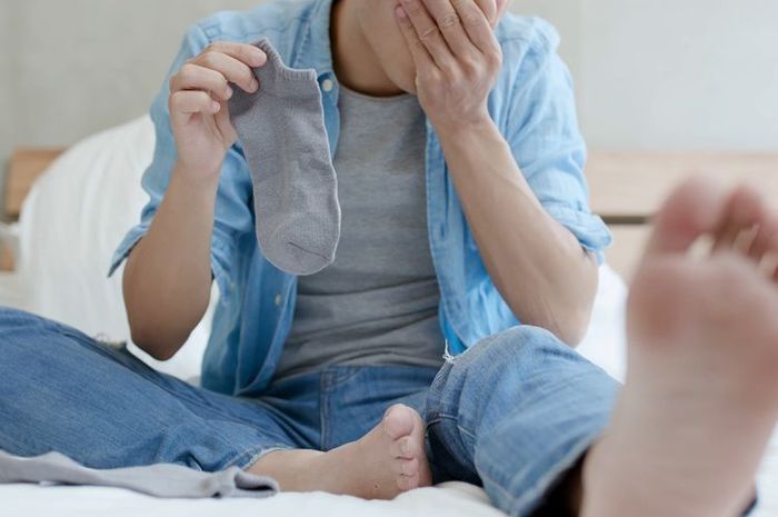 4 Tips Ampuh Mencegah Kaki Lecet Akibat Gunakan Sepatu Baru