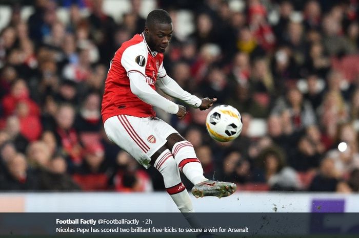 Winger anyar Arsenal, Nicolas Pepe, sukses menorehkan dua gol lewat tendangan bebas dalam kemenangan 3-2 Arsenal atas Vitoria Guimaraes pada matchday ketiga Liga Europa, Kamis (24/10/2019) atau Jumat dini hari WIB.