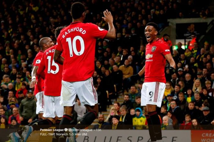 Empat pemain Manchester United (kiri ke kanan), Ashley Young, Andreas Pereira, Marcus Rashford, Anthony Martial, dalam laga pekan ke-10 Liga Inggris melawan Norwich City di Stadion Carrow Road, 27 Oktober 2019.