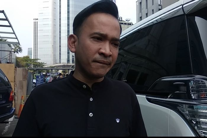 Betrand Peto Tak Pernah Membuka Media Sosial, Ruben Onsu ...