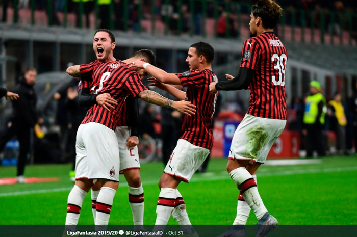 Pemain AC Milan sedang merayakan gol yang dicetak Suso ke gawang SPAL, Kamis (31/10/2019) 