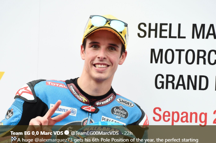 Pembalap Marc VDS, Alex Marquez, setelah meraih pole position seri balap Moto2 GP Malaysia di Sirkuit Sepang, 2 November 2019.