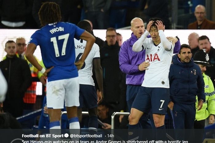 Ekspresi penyerang sayap Tottenham Hotspur, Son Heung-min, yang tampak terpukul dan terus menangis setelah melakukan tekel horor terhadap gelandang Everton, Andre Gomes, dalam lanjutan pertandingan pekan ke-11 Liga Inggris di Stadion Goodison Park, Minggu (3/11/2019).