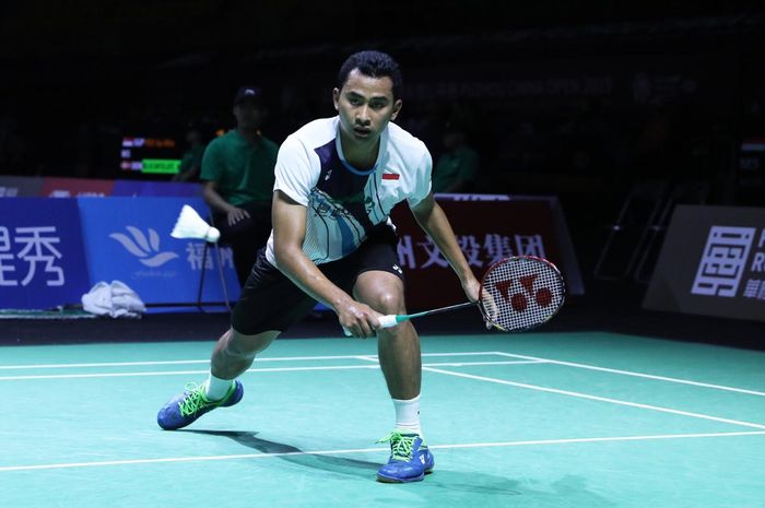 Pebulu tangkis tunggal putra Indonesia, Tommy Sugiarto saat melakoni babak pertama Fuzhou China Open 2019, Rabu (6/11/2019)