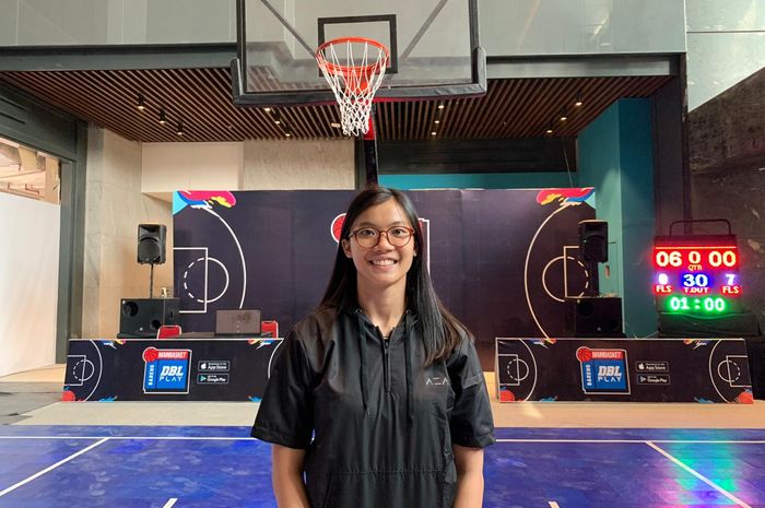 Pemain basket 3x3 putri Indonesia, Regita Pramesti, di Jakarta, Jumat (8/11/2019).