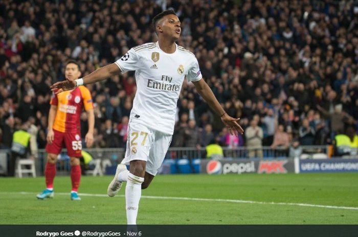 Penyerang muda Real Madrid, Rodrygo Goes, melalukan selebrasi usai membobol gawang Galatasaray pada matchday keempat Liga Champions, Kamis (6/11/2019).