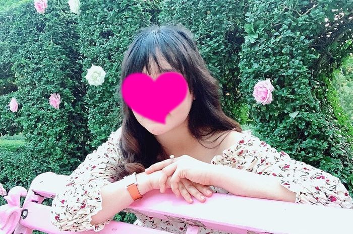 Panggung Rubuh Hingga Kemalingan Celana Dalam, Penyanyi Dangdut Cantik Ini Mengaku Sampai Pingsan!