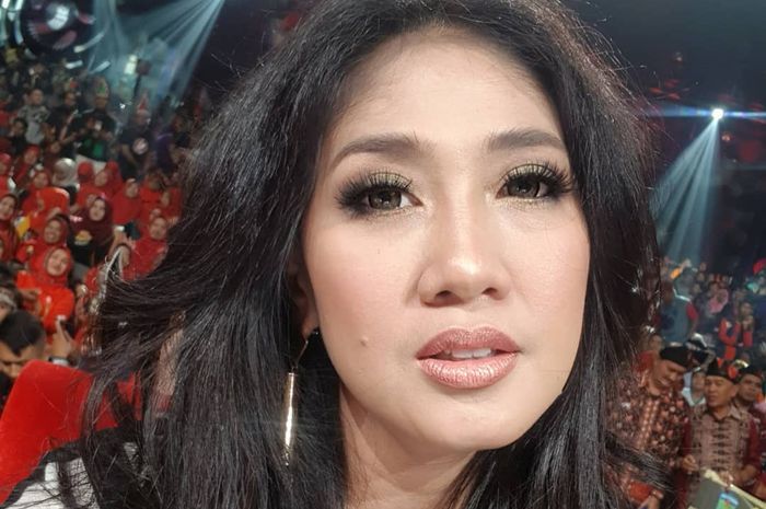 Nekat Tanyakan Soal Hal Pribadi, Beddu Sampai Buat Erie Suzan Menangis