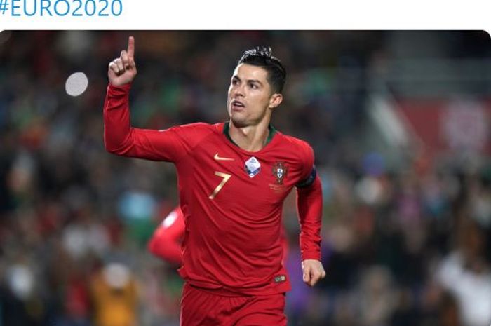 Megabintang timnas Portugal, Cristiano Ronaldo, merayakan gol yang dicetak ke gawang timnas Lithuania dalam laga Grup B Kualifikasi Euro 2020 di Stadion Algarve, Kamis (14/11/2019).