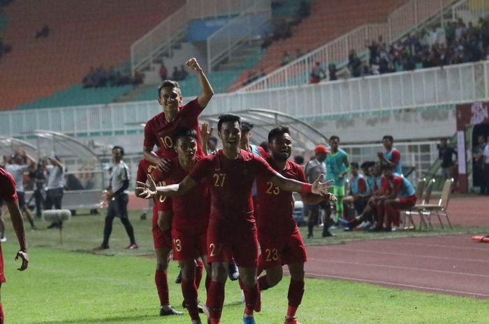 Timnas U-22 Indonesia berhasil mengalahkan Iran di Stadion Pakansari