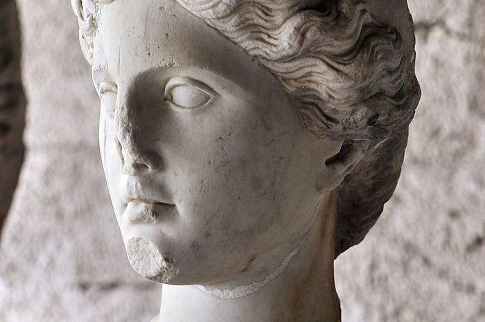 Kenapa Patung  Kuno Yunani  Banyak yang Patah Bagian 