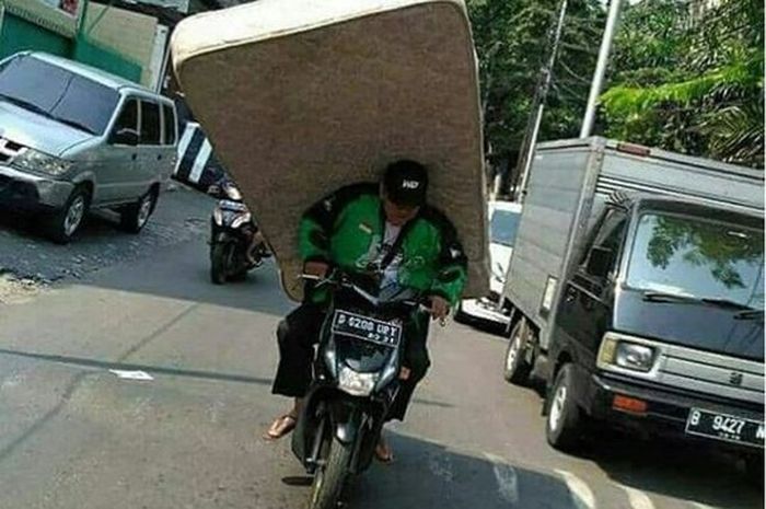 Death Stranding Sih Kalah Kompilasi Orang Ngangkut Barang Nggak