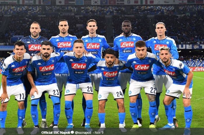 Starting XI Napoli ketika melawan Genoa di Liga Italia.