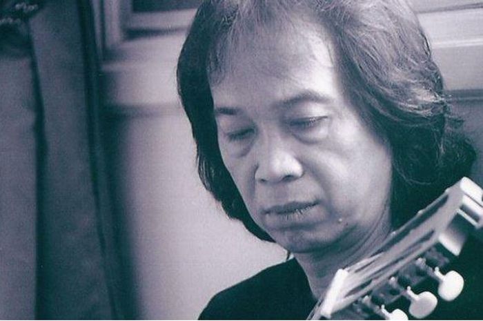 Chord Lagu Chrisye