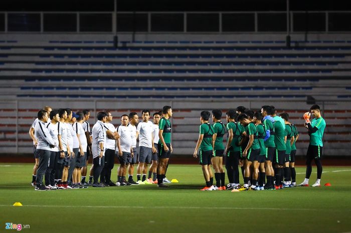 Timnas U-22 Indonesia menggelar latihan sebelum menghadapi Thailand dalam laga ketiga Grup B SEA Games 2019, Minggu (1/12/2019).