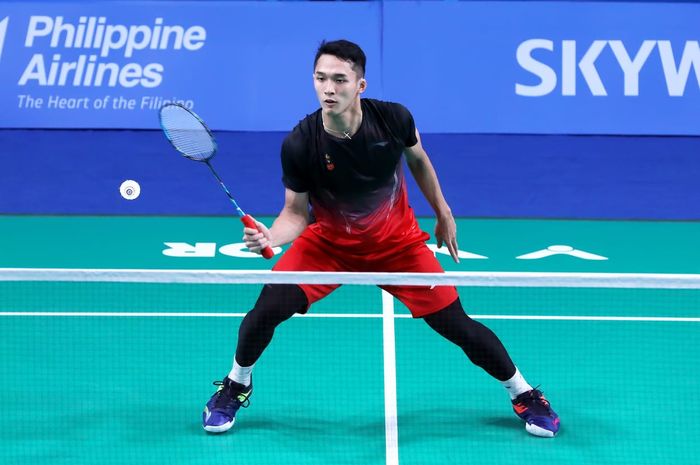 Pebulu tangkis tunggal putra Indonesia, Jonatan Christie, tampil pada partai pertama semifinal SEA Games 2019 melawan Thailand di Muntinlupa Sports Center,  Manila, Filipina, Senin (2/12/2019).