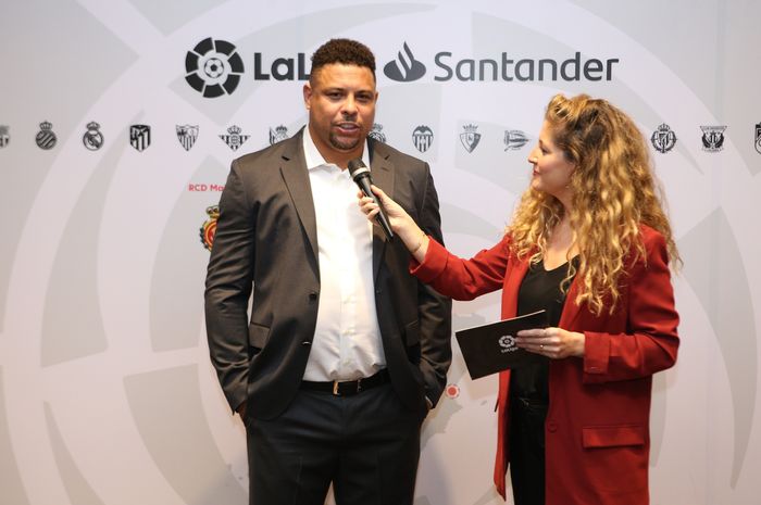 Ronaldo Luis Nazario de Lima atau lebih dikenal sebagai Ronaldo turut hadir di konferensi pers LaLiga yang juga bertepatan dengan SPIA Asia 2019 - Asia's Sport Industry Awards and Conference di Hotel Grand Hyatt, Manila, Selasa (3/10/2019).