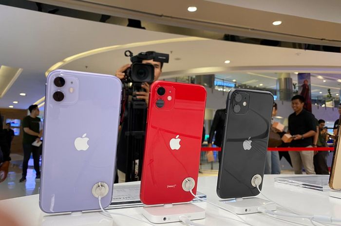 Kisah Emak Emak Yang Selalu Kehabisan Iphone 11 Di Tangerang