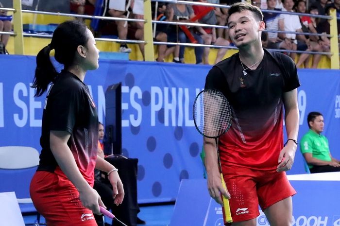 Pebulu tangkis Indonesia, Rinov Rivaldy/Pitha Haningtyas Mentari gagal melangkah ke final bulu tangkis perorangan SEA Games 2019 di Muntinlupa Sports Complex, Filipina, Minggu (8/12/2019).