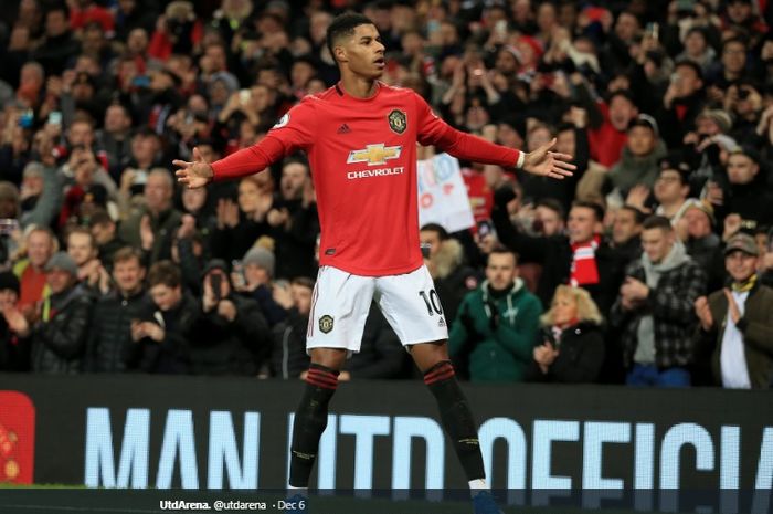 Penyerang muda Manchester United, Marcus Rashford, membeberkan legenda Manchester United yang dipilih dalam susuan pemain sederhannya.