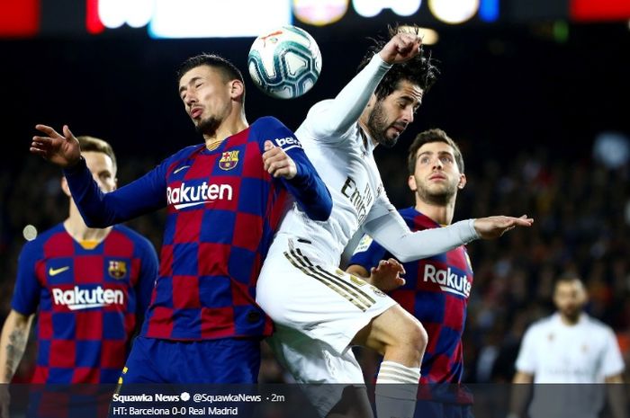 Clement Lenglet dan Isco saling berebut bola pada laga el clasico di Stadion Camp Nou, Rabu (14/12/2019) atau Kamis dini hari WIB.