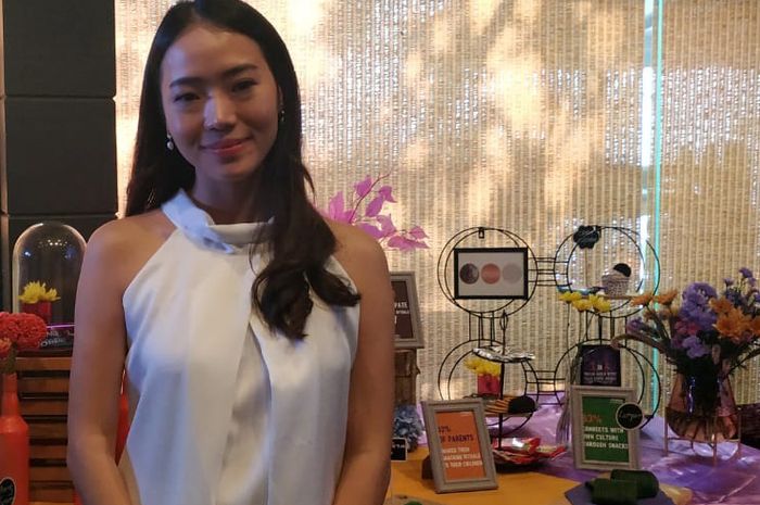 Windy Iwandy, the Food Blogger Behind @fooddirectory Spills Her Secret to Staying in Shape and Message of women empowerement.