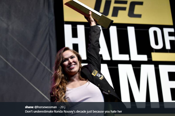 Ronda Rousey dinilai pantas menjadi pemain yang mampu membawa nama MMA ramah kepada perempuan untuk memulai kariernya sebagai atlet seni bela diri bebas. 