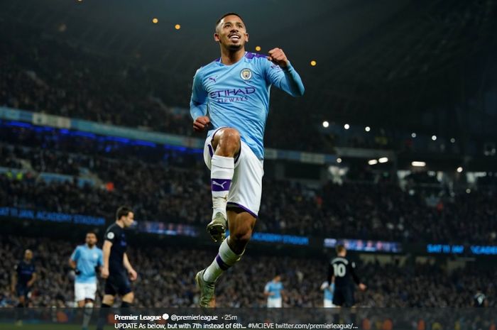 Selebrasi Gabriel Jesus usai membobol gawang Everton dalam lanjutan pertandingan Liga Inggris di Stadion Etihad, Rabu (1/1/2020).