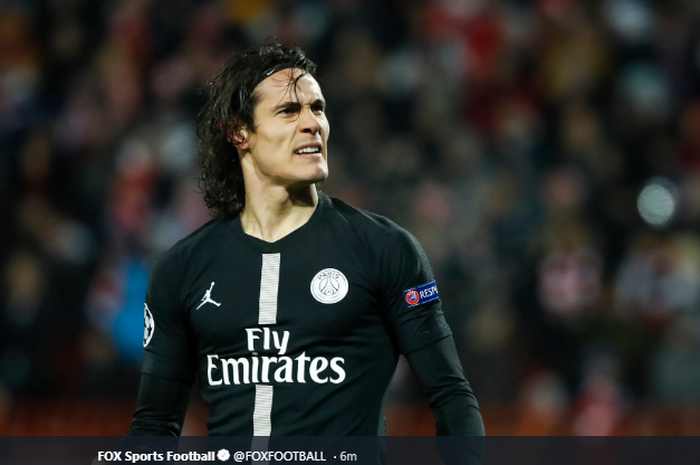 Striker Paris Saint-Germain yang menjadi incaran beberapa klub top Eropa, Edinson Cavani.