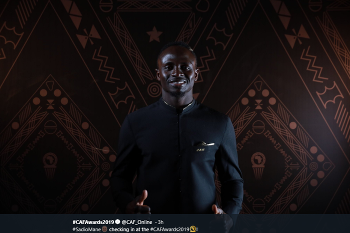Ekspresi penyerang Liverpool, Sadio Mane, saat menghadiri malam penghargaan Pemain Terbaik Afrika 2019, Rabu (8/1/2020).