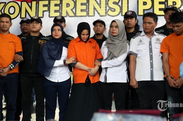 Ketiga tersangka pembunuhan hakim PN Medan, Jamaluddin