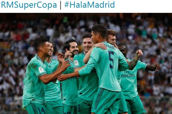 Para pemain Real Madrid merayakan gol yang dicetak ke gawang Valencia dalam laga semifinal Piala Super Spanyol di Stadion King Abdullah Sports City, Rabu (8/1/2020).