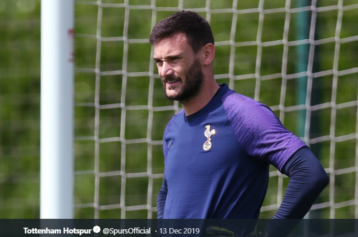 Penjaga gawang Tottenham Hotspur, Hugo Lloris sudah terlihat kembali berlatih bersama skuat The Lilywhites pada Jumat, (10/1/2020) pagi waktu sekitar.