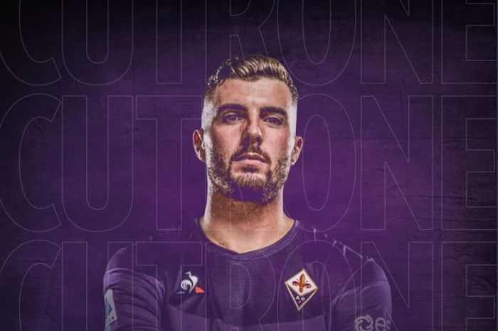 Striker Patrick Cutrone resmi bergabung ke Fiorentina.