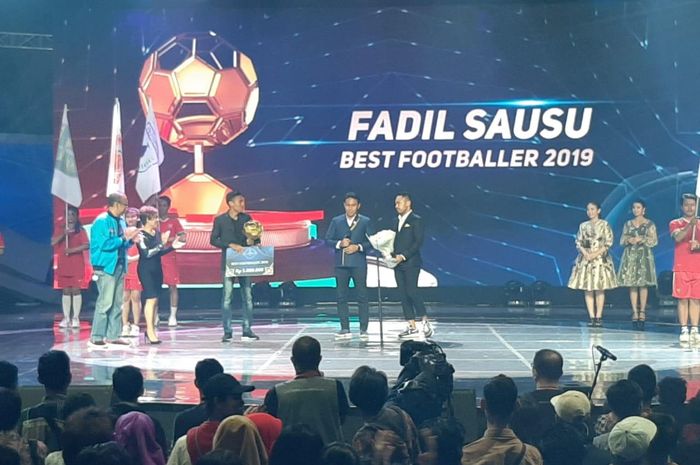Suasana malam penghargaan  Indonesia Soccer Award 2019 di Indosiar, Jumat (10/1/2020). Fadil Sausu jadi pesepak bola terbaik 2019.