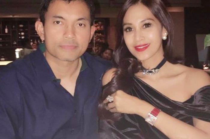 Diah Permatasari dan suaminya