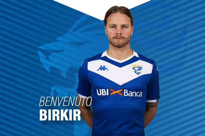 Brescia resmi merekrut gelandang Islandia, Birkir Bjarnason, secara gratis.
