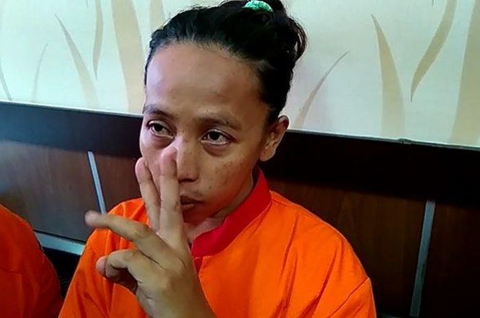 Darmini wanita asal Palembang ini tega menjual bayi yang baru dilahirkannya, Senin (20/1/2020).
