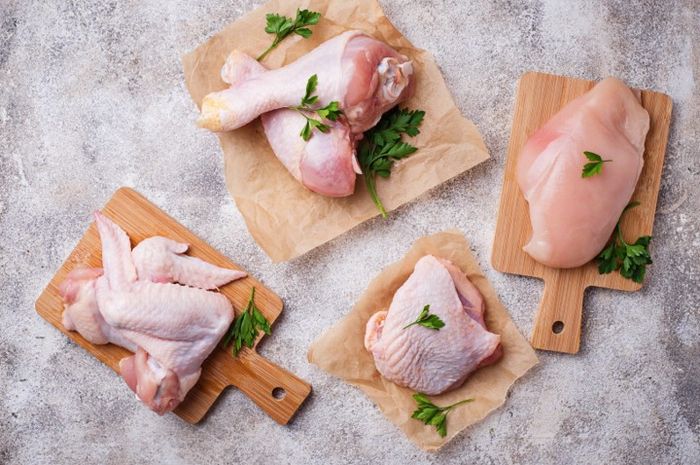 Masih Sering Makan Ayam Bagian Ini? Coba Lihat Bahaya Mengerikan