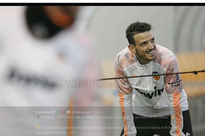 Alessandro Florenzi ikut latihan dengan skuad Valencia.