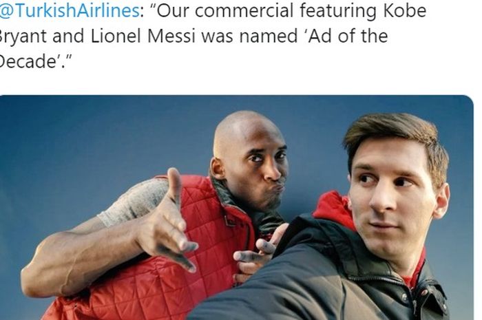 Legenda NBA Kobe Bryant dan pemain Barcelona Lionel Messi saat membintangi iklan Turkish Airlines