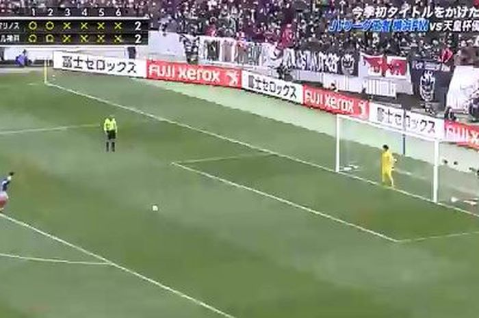 Pertandingan final Piala Super Jepang yang mempertemukan Vissel Kobe dan Yokohama Marinos pada Sabtu (8/1/2020) di Stadion Nissan, harus diakhiri dengan adu penalti.